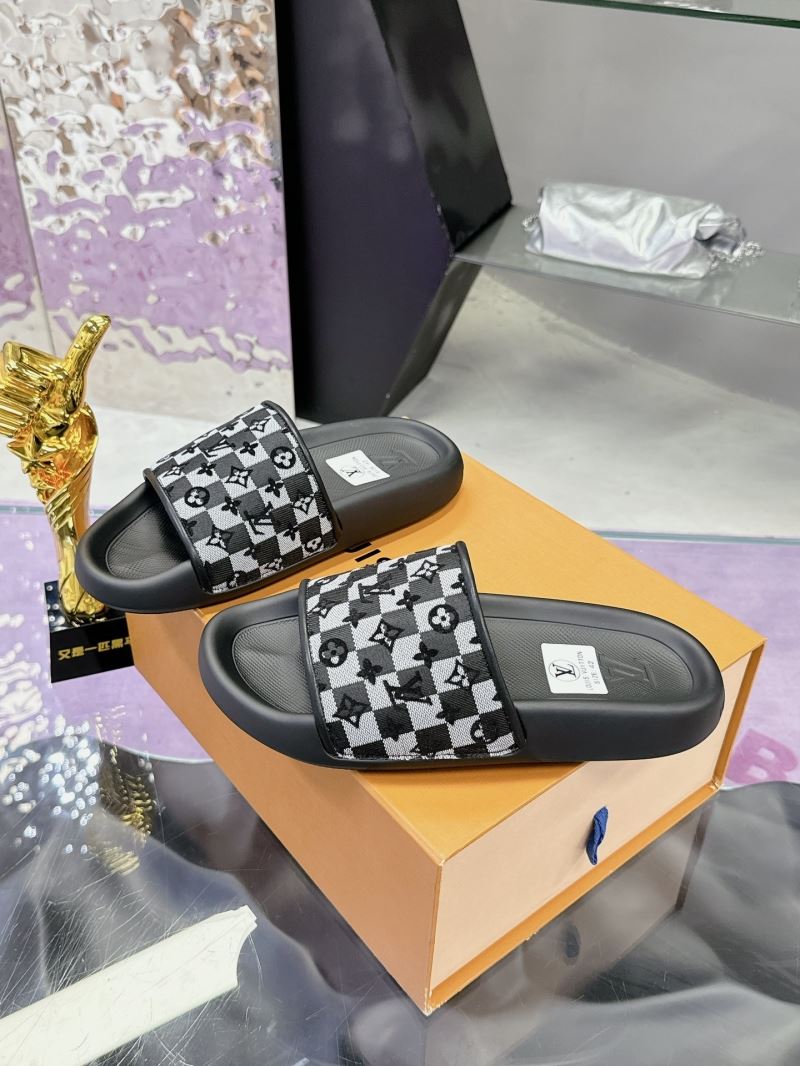 Louis Vuitton Slippers